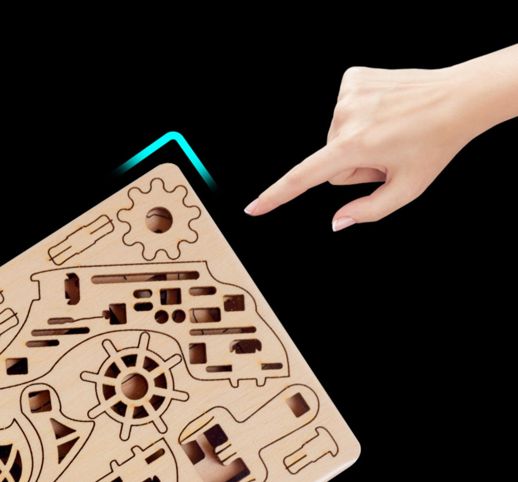 Wooden marble run 3D puzzle kit with stepped elevator track